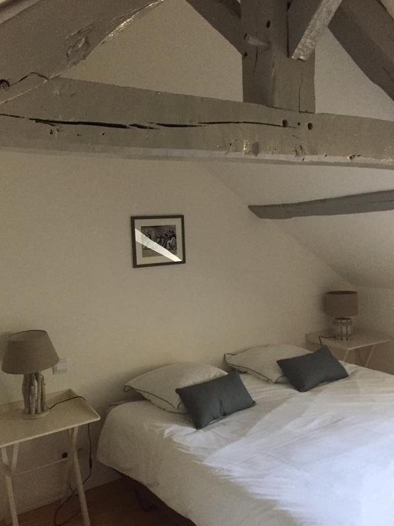 Charmante Maison De Pecheur Honfleur Exterior foto